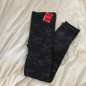 Spanx leggings